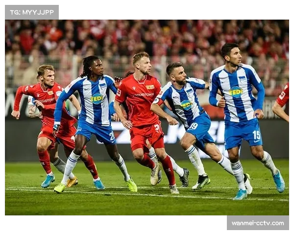 汉堡3-2逆转柏林联合,克尼斯多夫梅开二度